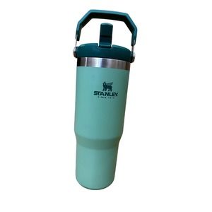 Stanley The Iceflow Flip Straw Tumbler 30 oz Green